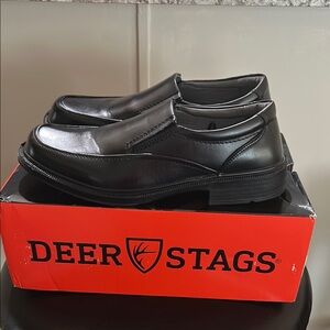 Deer Stags Black Loafers Sleek Slip-On Design